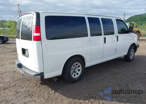 2012 Chevrolet Express 1500 Lt из США, поврежденный, VIN 1GBSGCF43C1141521